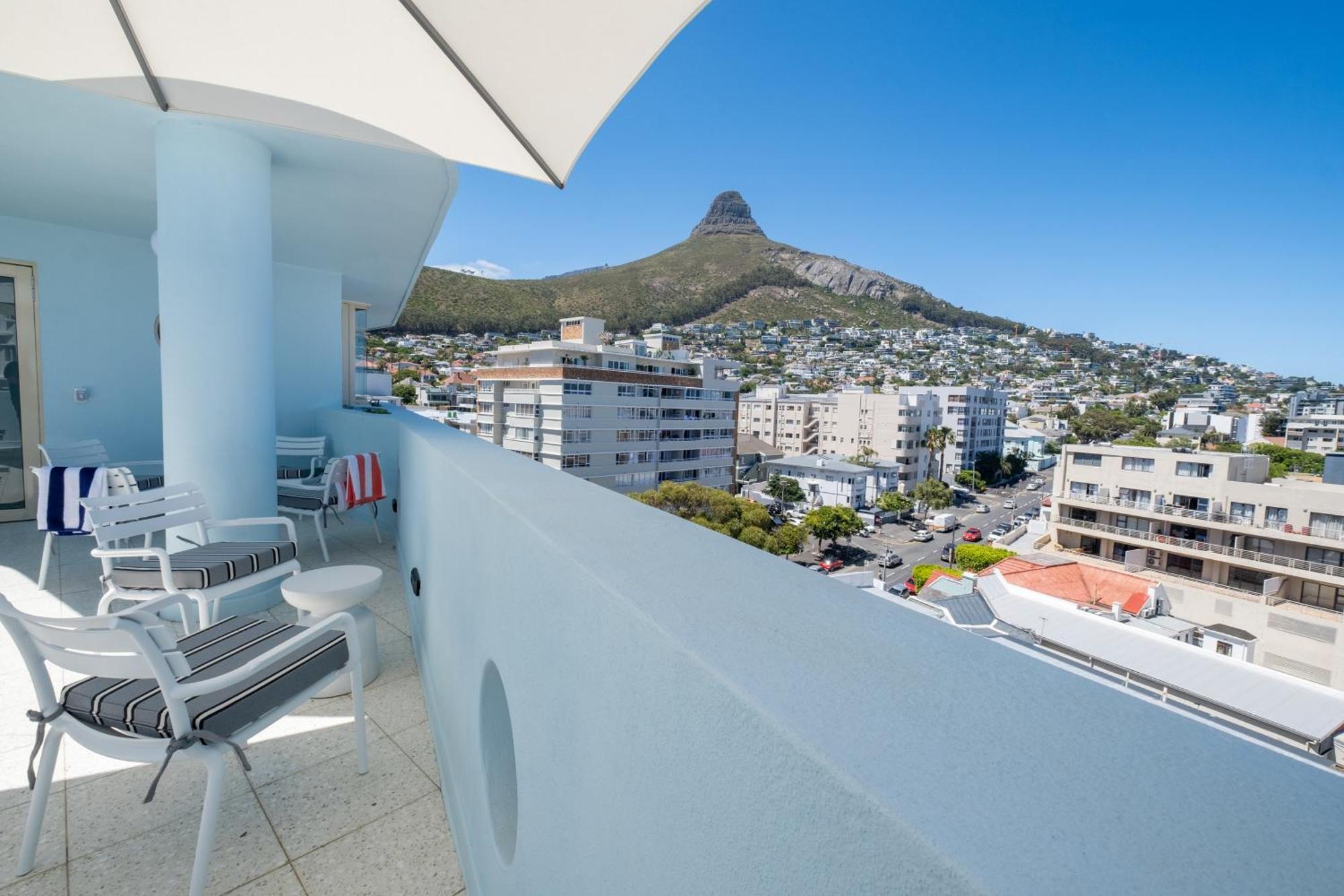 Hotel The Tropicana Cape Town